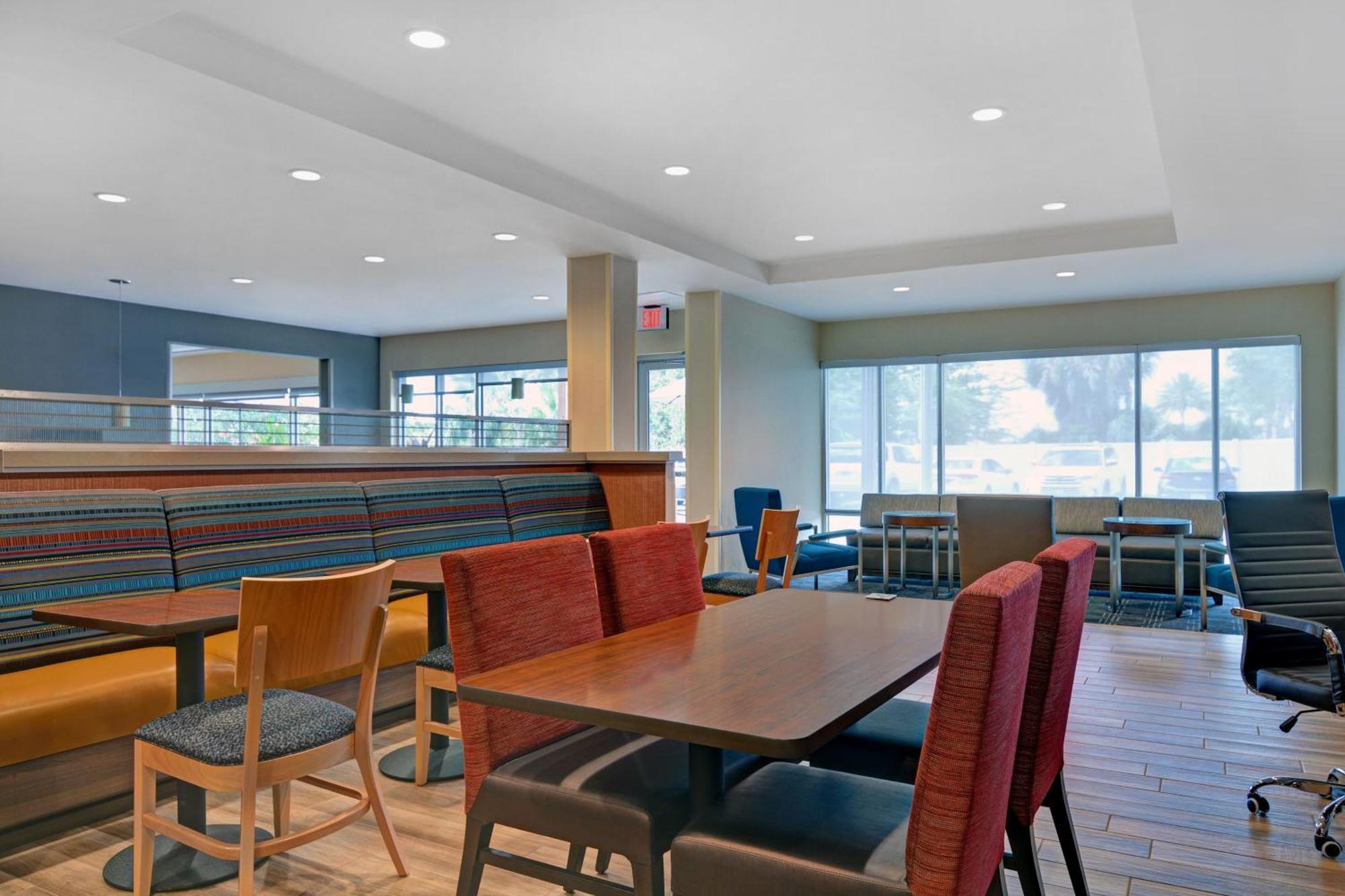 Towneplace Suites By Marriott Jacksonville East エクステリア 写真